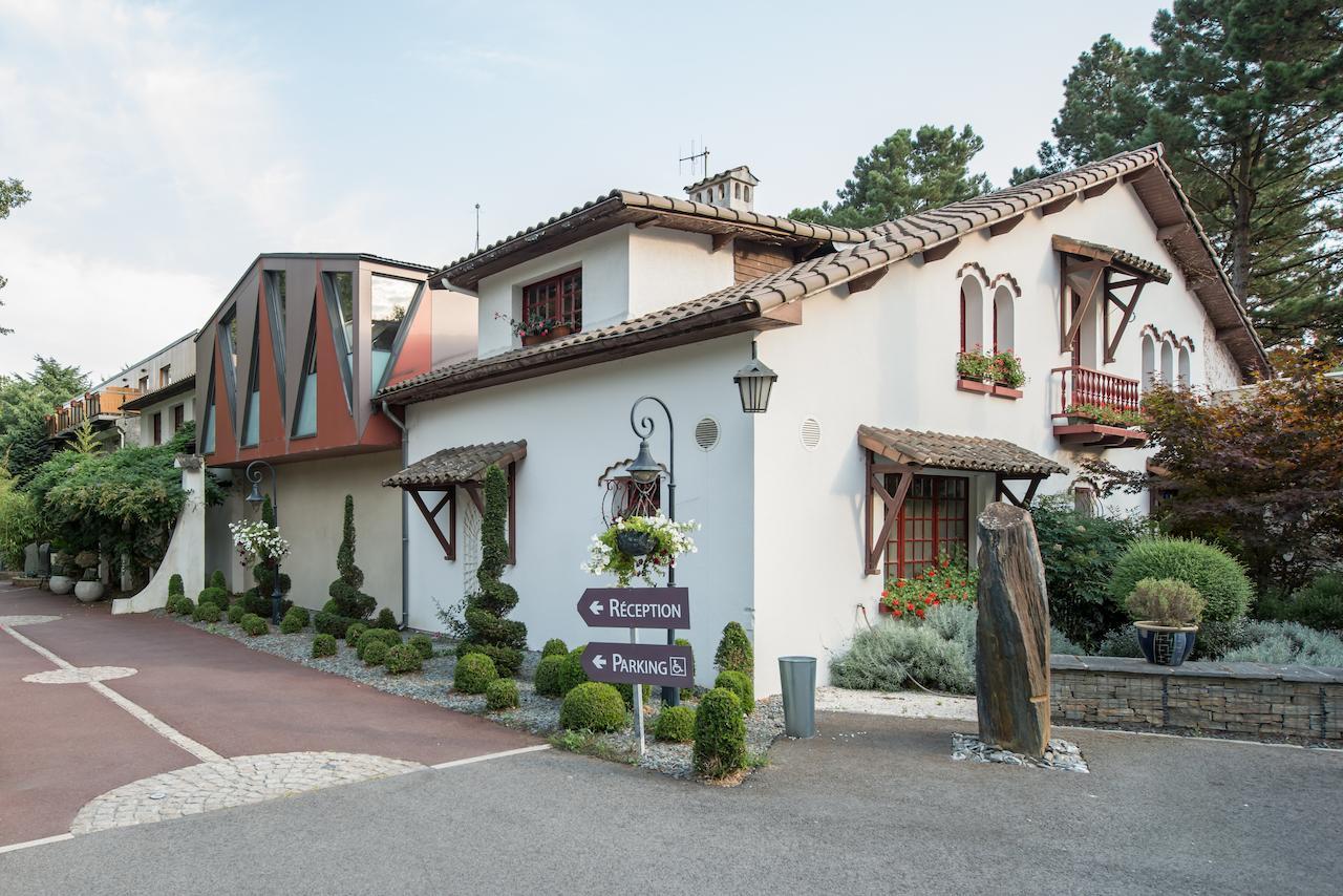 Quintessia Hotell Orvault Exteriör bild